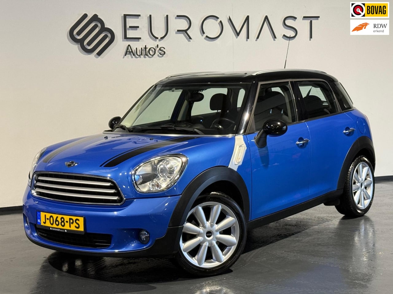 MINI Countryman - Mini 1.6 Cooper Pepper Airco 18'' inch Velgen Nieuwe Apk - AutoWereld.nl