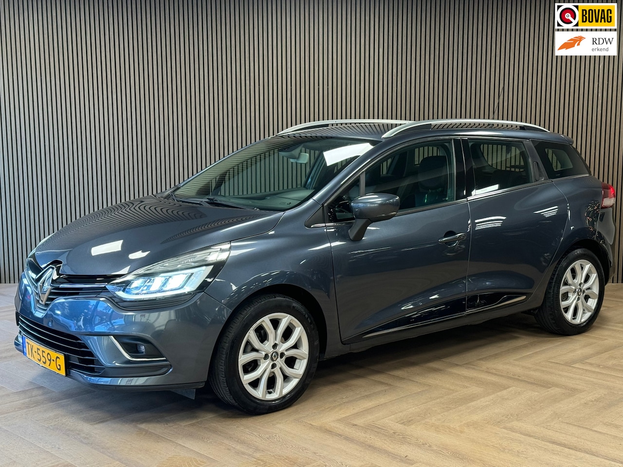 Renault Clio Estate - 0.9 TCe Intens AIRCO CRUISE NAVIGATIE PDC BLUETOOTH KEYLESS - AutoWereld.nl