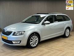 Skoda Octavia Combi - 1.4 TSI DSG Greentech Ambition Businessline PANODAK NAVI CRUISE PDC TREKHAAK