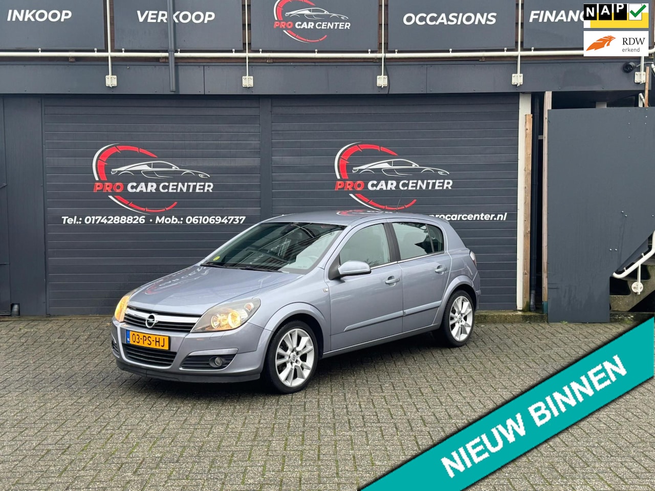 Opel Astra - 1.8 Cosmo CLIMATE|CRUISE|NAVI|EL.RAMEN|NAP|LMV|APK - AutoWereld.nl