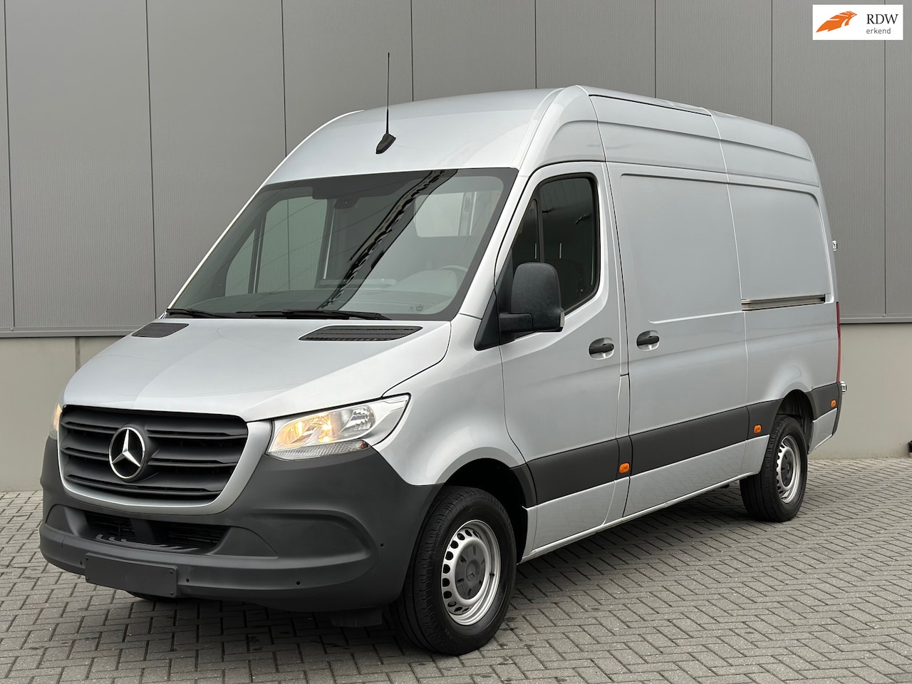 Mercedes-Benz Sprinter - 316 2.2 CDI L2H2 2x Schuifdeur Aut. - AutoWereld.nl