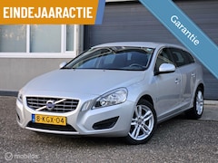 Volvo V60 - 1.6 T3 ACTIE ACTIE Airco Navi DEALER ONDERHOUDEN