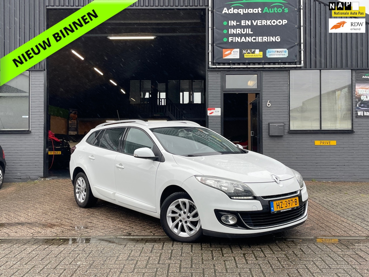 Renault Mégane Estate - 1.2 TCe Expression|Airco|Cruise|PDC - AutoWereld.nl