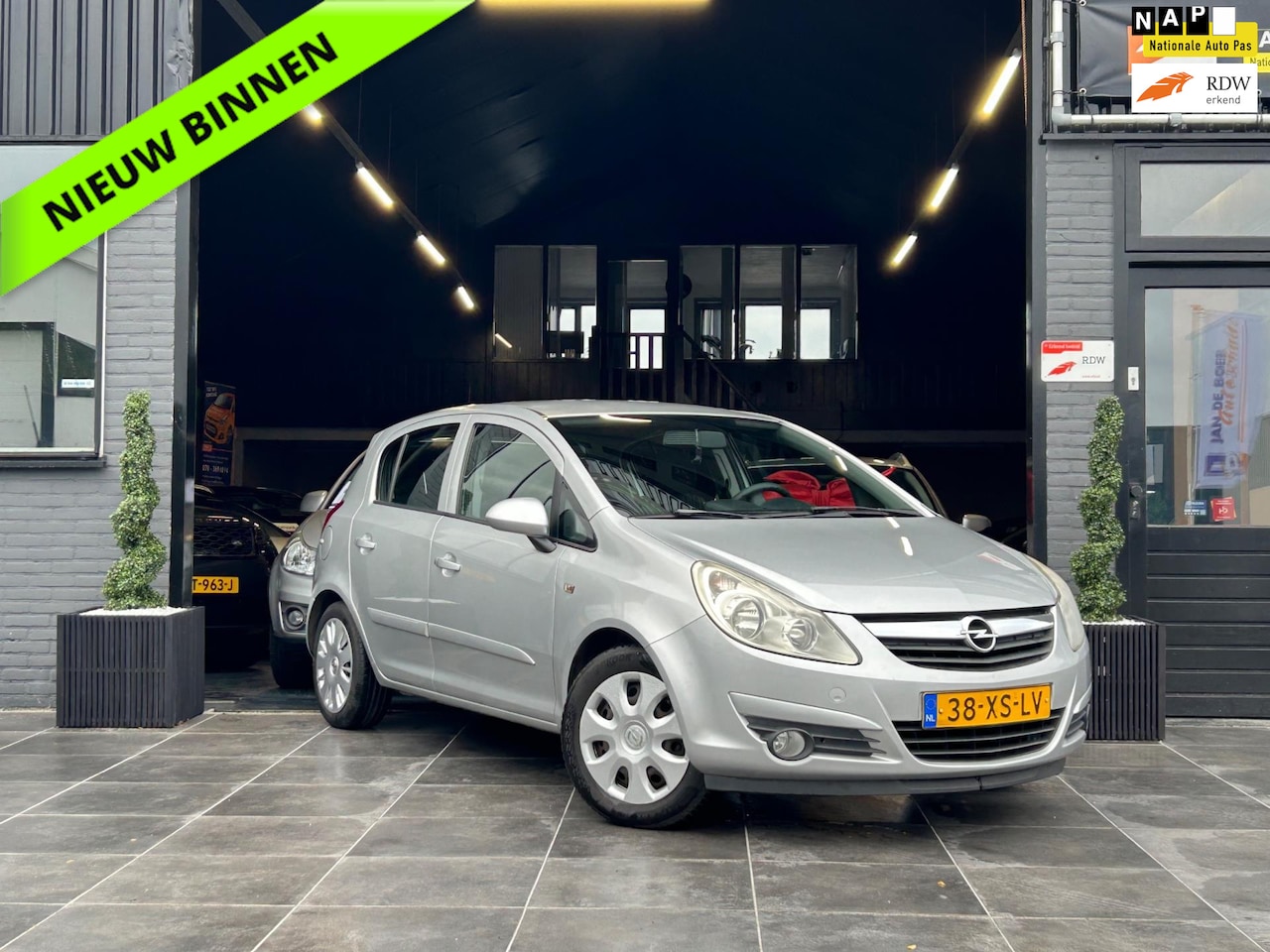 Opel Corsa - 1.4-16V Enjoy|Airco|Cruise Control|NAP|APK| - AutoWereld.nl