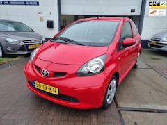 Toyota Aygo - 1.0-12V +