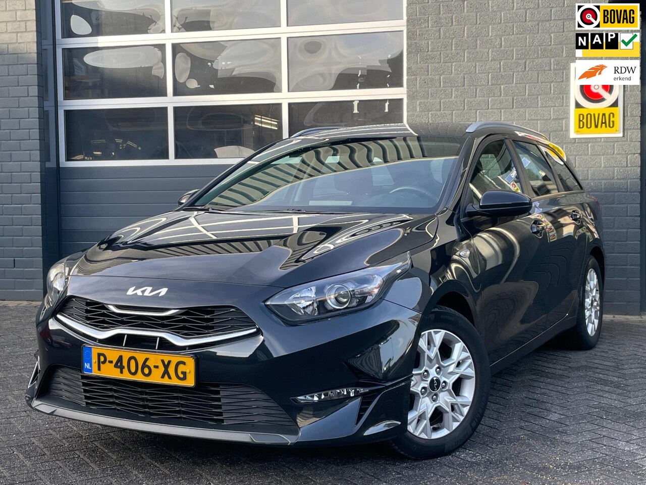 Kia Cee'd Sportswagon - Ceed 1.0 T-GDi NL-AUTO | Carplay, Camera, Clima, Cruise | Navigatiesysteem | - AutoWereld.nl