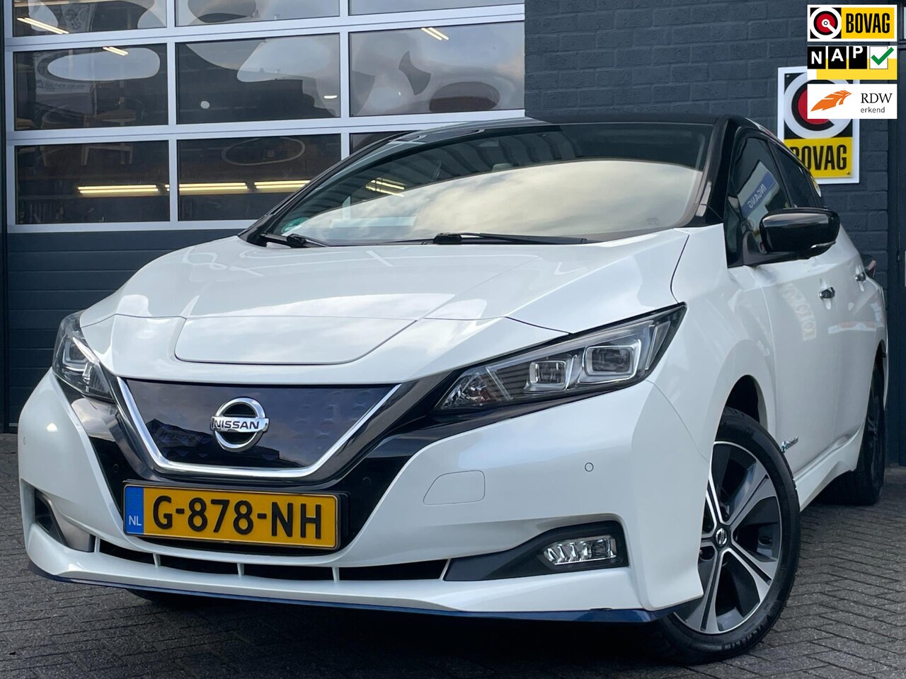 Nissan LEAF - E+ Tekna 62 kWh Apple carplay, Leer, Navi, Camera - AutoWereld.nl