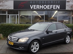 Mercedes-Benz C-klasse - 180 CGI BlueEFFICIENCY Avantgarde - AUTOMAAT - NAVIGATIE - PARKEER SENSOREN V+A - CRUISE /