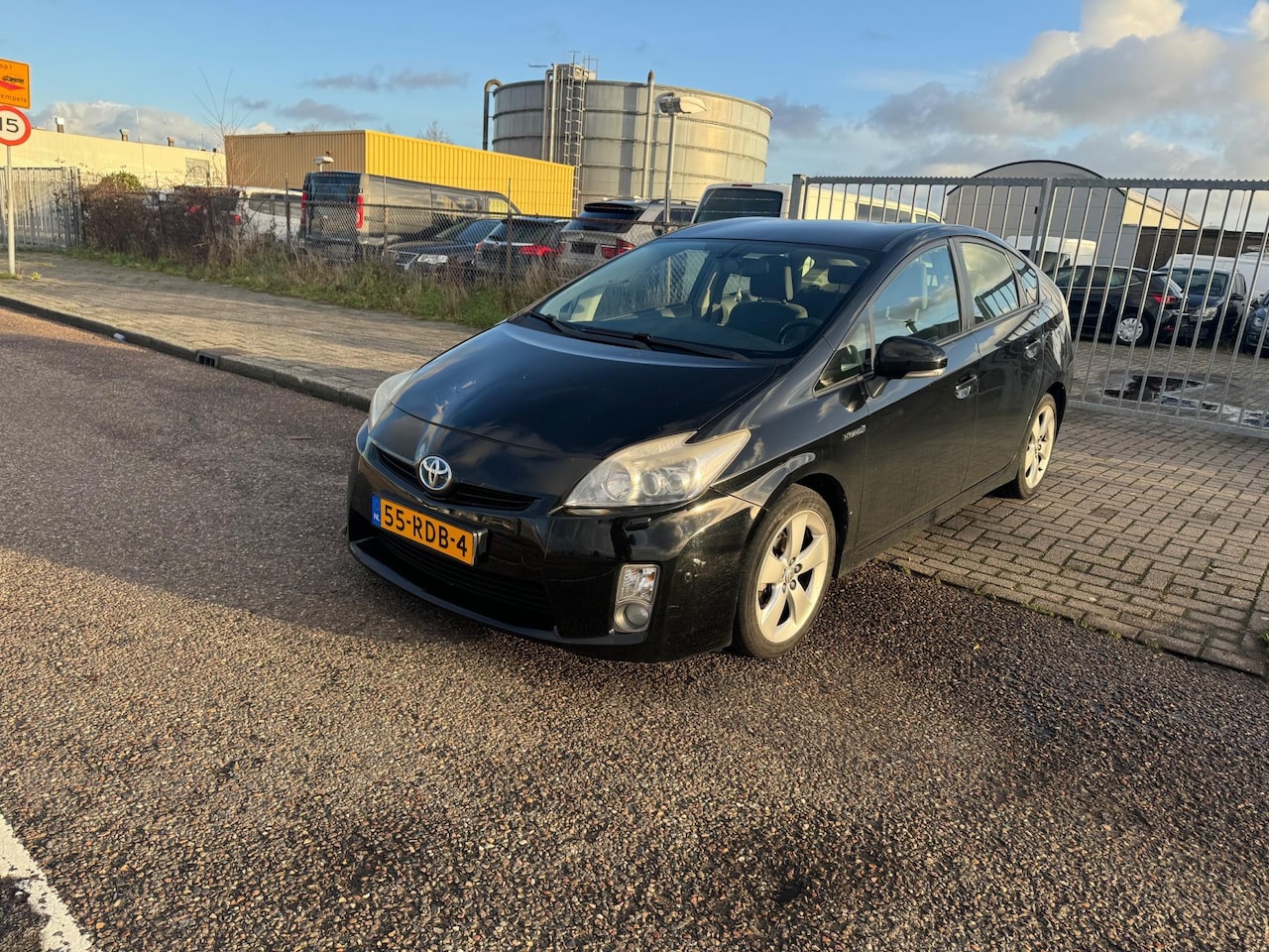 Toyota Prius - 1.8  Dynamic Business 1.8 Dynamic Business - AutoWereld.nl