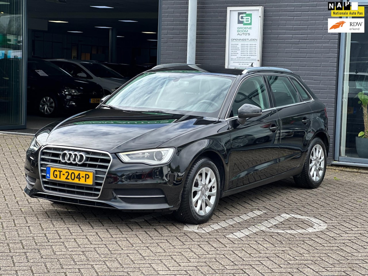 Audi A3 Sportback - 1.2 TFSI Attraction Pro Line plus/1STE EIG/XENON/NAVI/NL-AUTO NAP!! - AutoWereld.nl