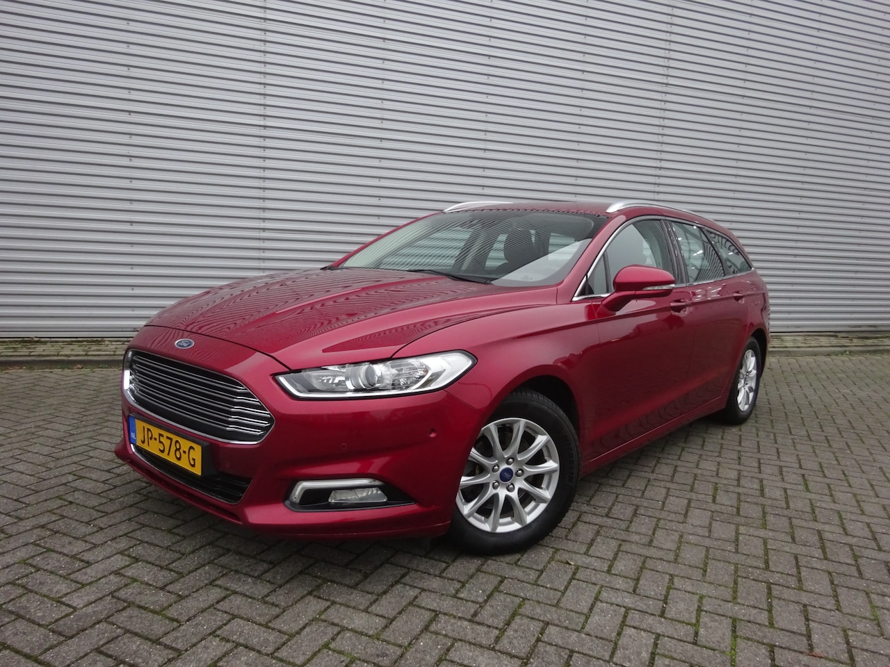 Ford Mondeo Wagon - 1.5 TDCi Titanium 1e Eigenaar / Navigatie / Cruise Contol / Climate control - AutoWereld.nl