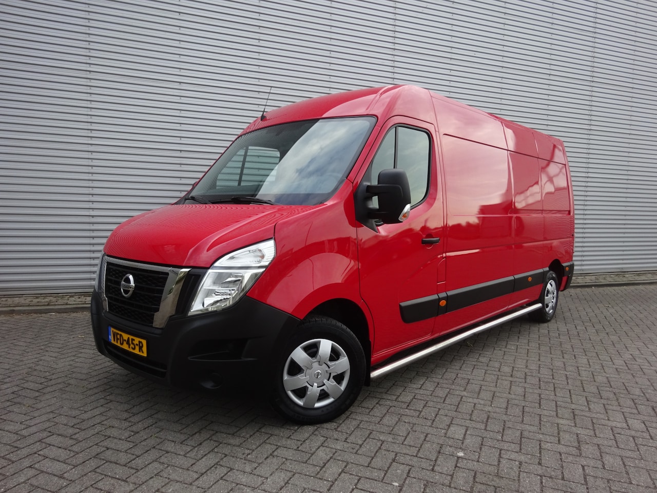 Nissan NV400 - 2.3 dCi L3H3 Acenta / 1e Eigenaar / Navi / Cruise control / Airco - AutoWereld.nl