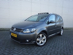 Volkswagen Touran - 1.4 TSI Highline Automaat / Panoramadak / Cruise control / Lm velgen