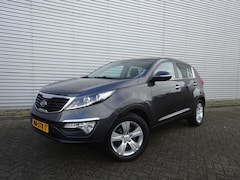 Kia Sportage - 2.0 X-ecutive Plus Pack 1e Eigenaar / Automaat / Climate control / Half leder