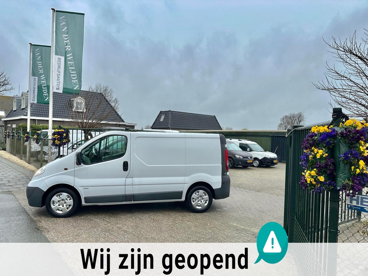 Opel Vivaro - 2.0 CDTI L1H1 Airco 3 Pers. NWE APK! - AutoWereld.nl