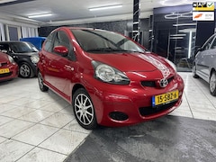 Toyota Aygo - 1.0-12V Comfort Navigator zeer nette