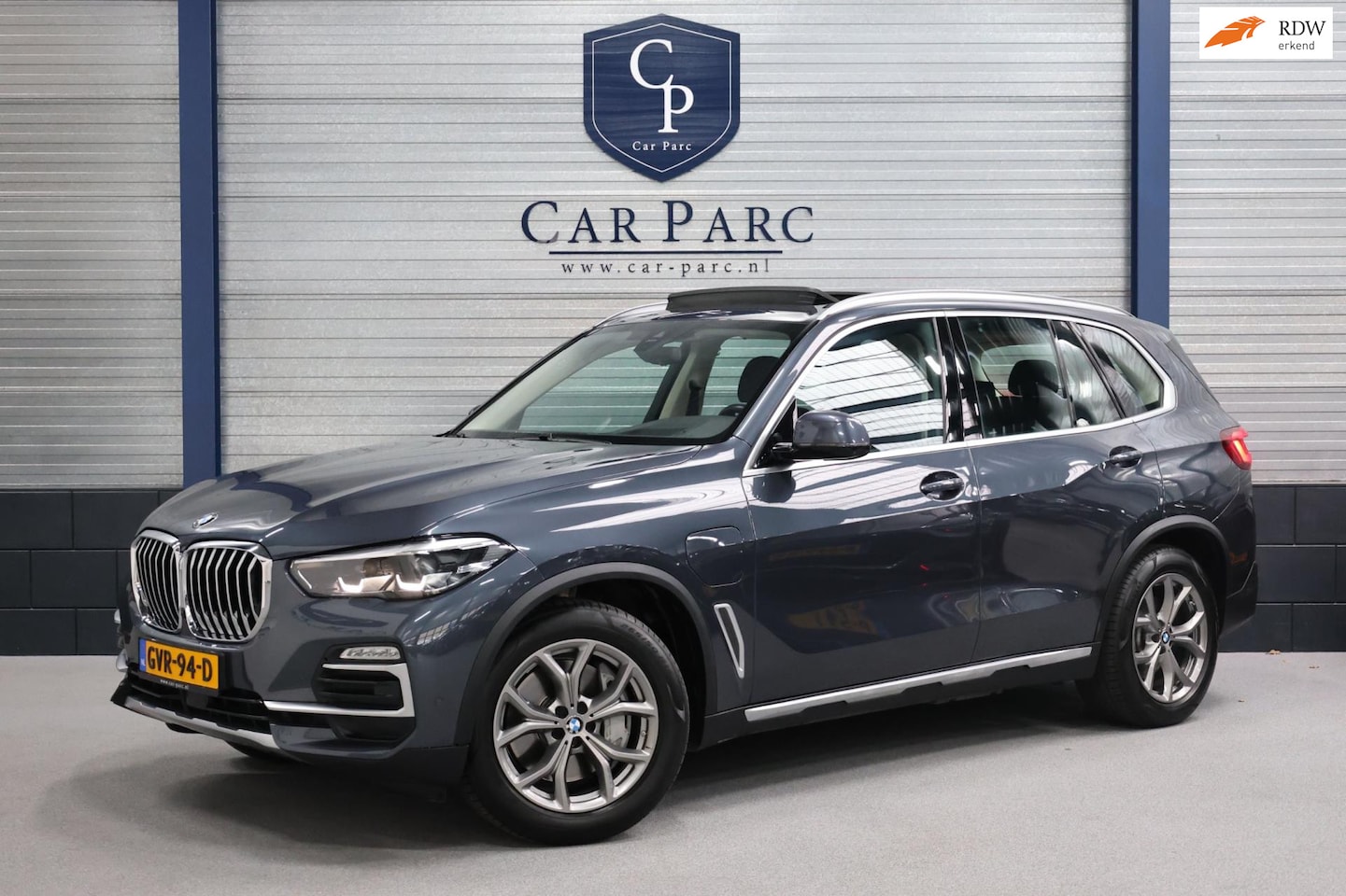 BMW X5 - XDrive45e Executive LED/VIRTUAL/SFEER/LUCHT/PANO/LEER+S.VERWARMING+MEMORY/20" LMV/360 CAM/ - AutoWereld.nl