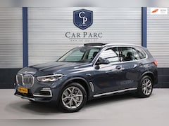 BMW X5 - XDrive45e Executive LED/VIRTUAL/SFEER/LUCHT/PANO/LEER+S.VERWARMING+MEMORY/20" LMV/360 CAM/