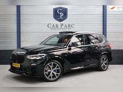 BMW X5 - XDrive30d M-sport LED/VIRTUAL/SFEER/LUCHT/PANO/LEER+S.VERWARMING+MEMORY/21" LMV/360 CAM/CR