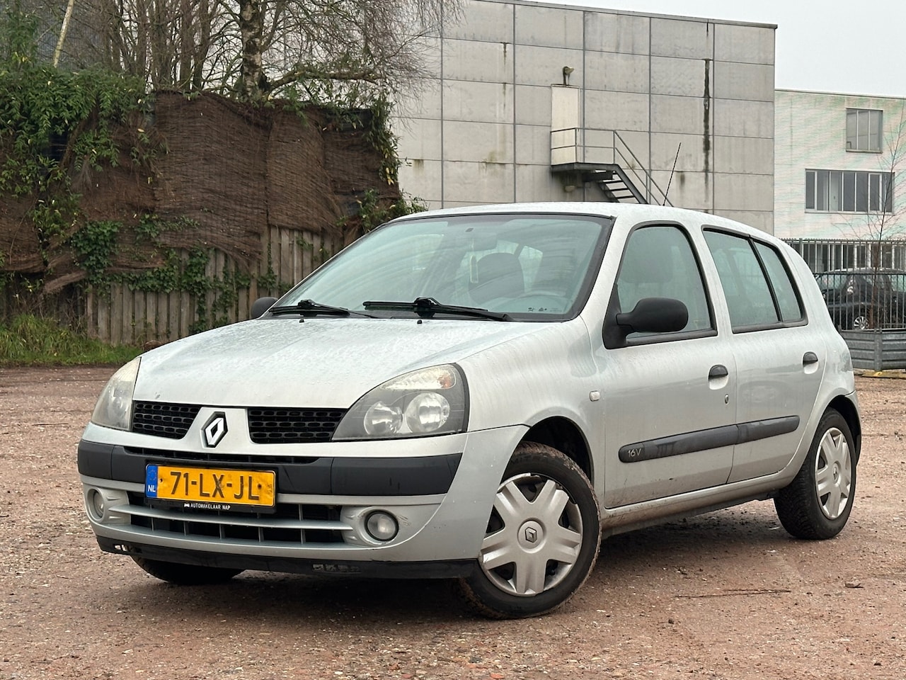 Renault Clio - 1.2-16V Dynamique 1.2-16V Dynamique - AutoWereld.nl