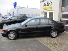 BMW 5-serie - 528i Executive