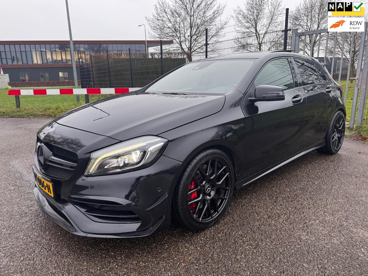 Mercedes-Benz A-klasse - AMG 45 4MATIC Performance Pano Sportuitlaat - AutoWereld.nl