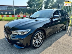 BMW 3-serie Touring - 330e xDrive High Exe M-Sport Laser Trekhaak