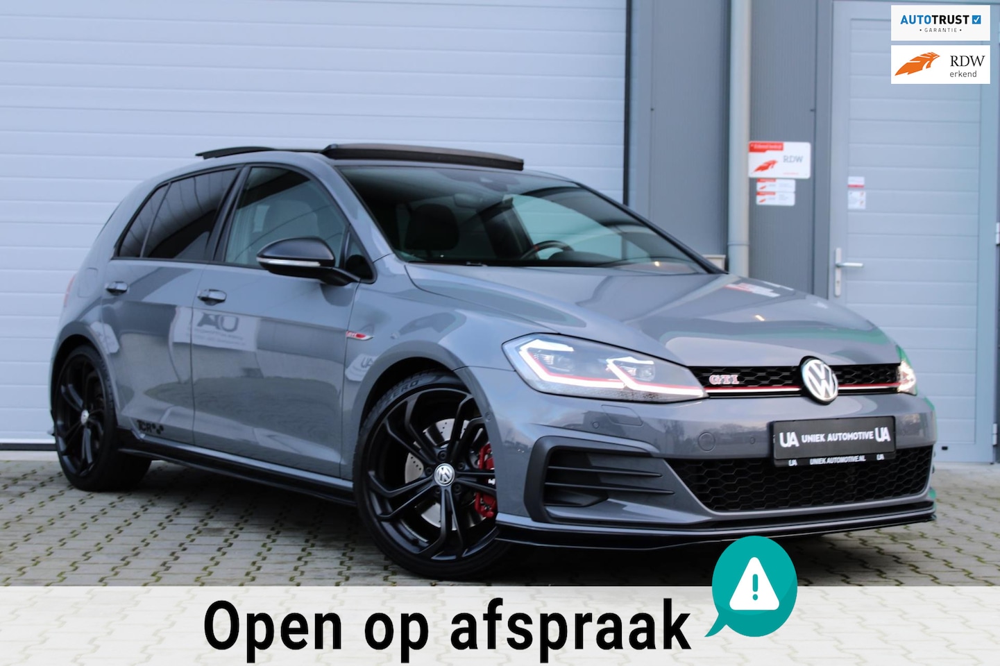 Volkswagen Golf - 2.0 TSI GTI TCR | 290PK | PANO | CAMERA | VIRTUAL | PURE GREY | 19" | ZEER DIK! - AutoWereld.nl