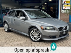 Volvo C30 - 2.5 T5 Momentum 2007 AUT CLIMA LEDER APK NAP