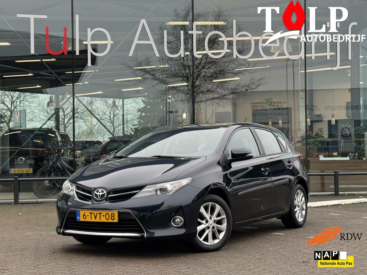 Toyota Auris - 1.6 Now hb bj 2014 org 93683 km nap - AutoWereld.nl