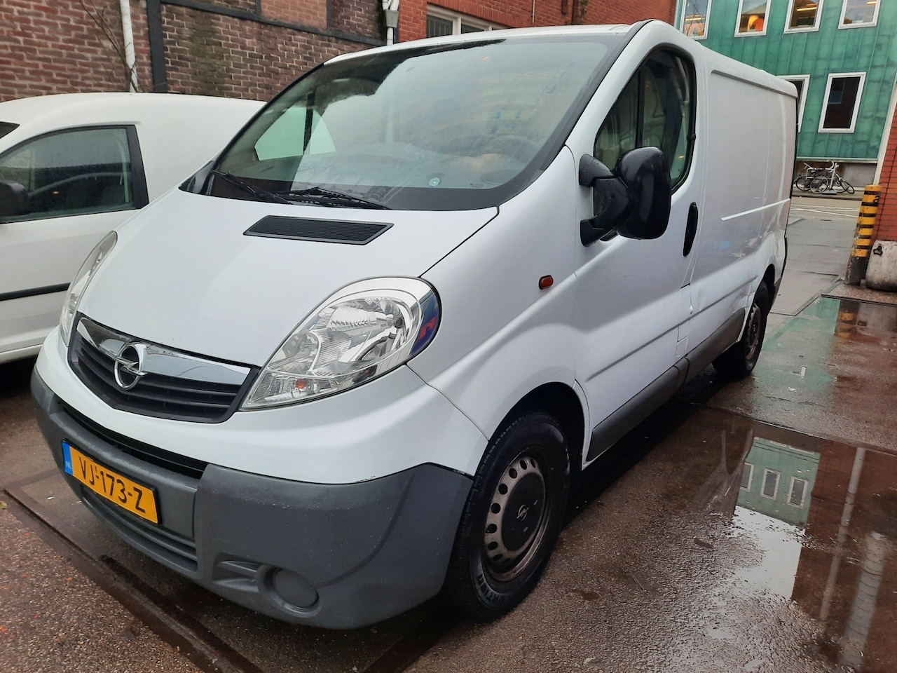 Opel Vivaro - 2.0 CDTI L1H1 DC EcoFLEX Opties en accessoires: ABS Airbag Airbag passagier Airco Bekerhouder Centr. deurvergrendel - AutoWereld.nl