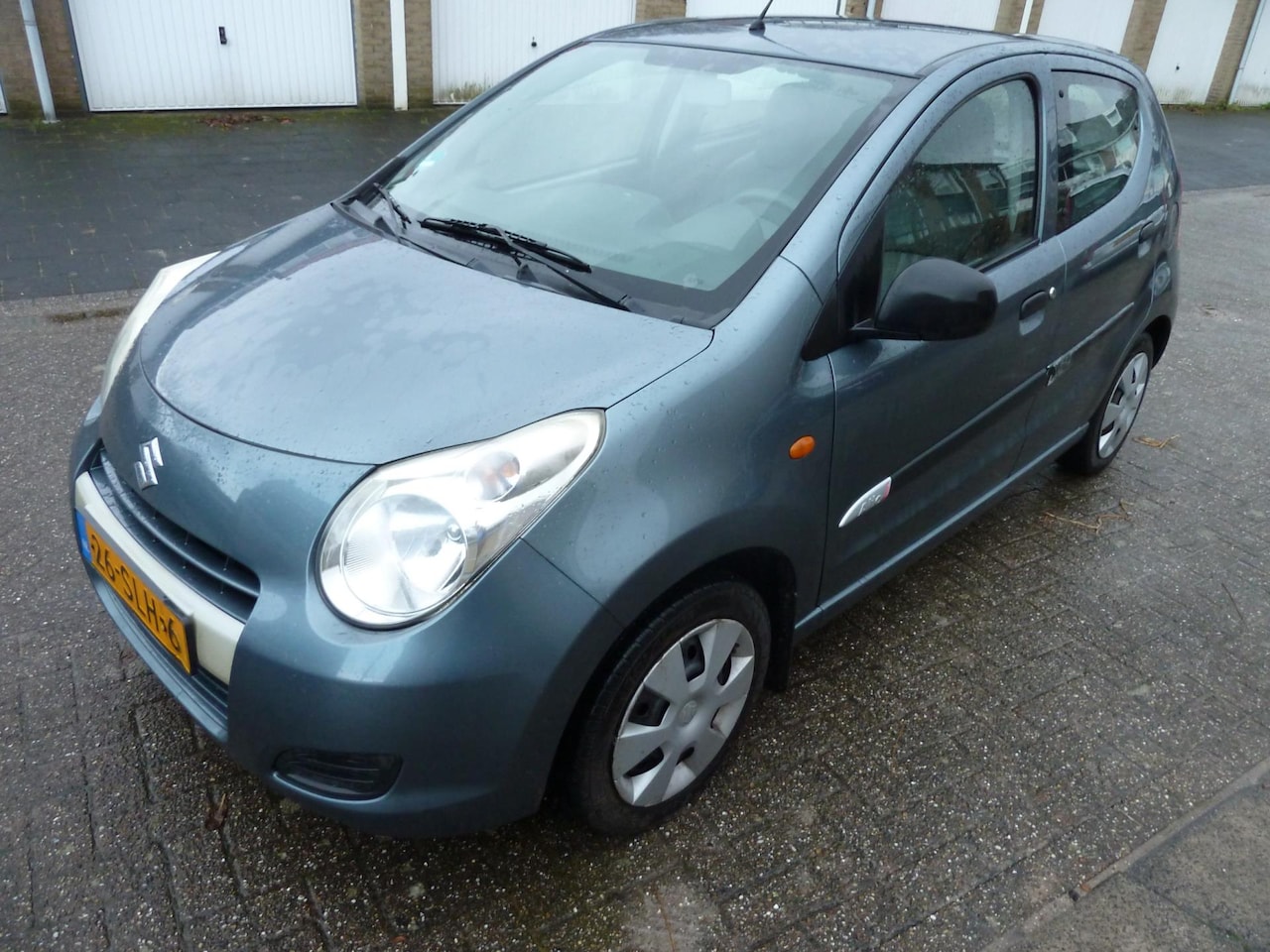 Suzuki Alto - 1.0 Silver-line 1.0 silver-line - AutoWereld.nl