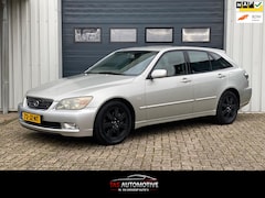 Lexus IS SportCross - 200 Business AIRCO / NAP / APK / 6BAK