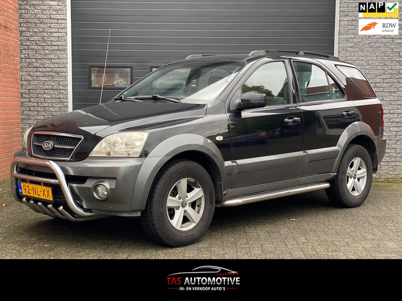 Kia Sorento - 2.4i EX CLIMA / CRUISE / YOUNGTIMER / NAP / APK - AutoWereld.nl