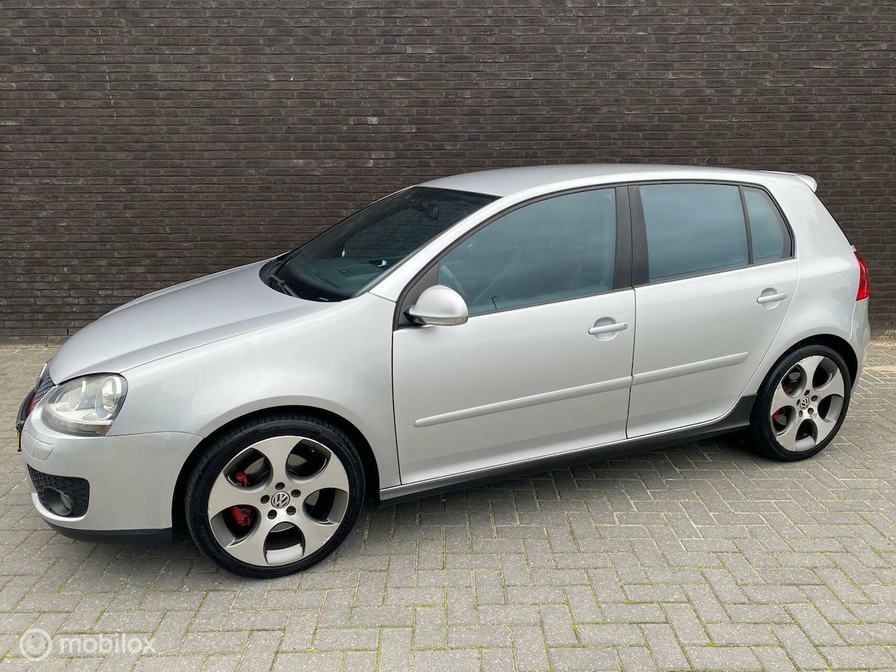 Volkswagen Golf - 2.0 TFSI GTI|Leer|Cruise|Airco|Xenon|Apk| - AutoWereld.nl