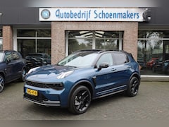 Lynk & Co 01 - 1.5 261PK 6, 6 Kwh LADEN BLACKLINE 360-CAMERA PANO/SCHUIF INFINITY DAB NAVI CARPLAY STOELV