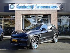 Lynk & Co 01 - 1.5 261PK 6.6Kwh LADEN 360-CAMERA PANO/SCHUIF INFINITY DAB NAVI CARPLAY CAMERA STOELVERWAR