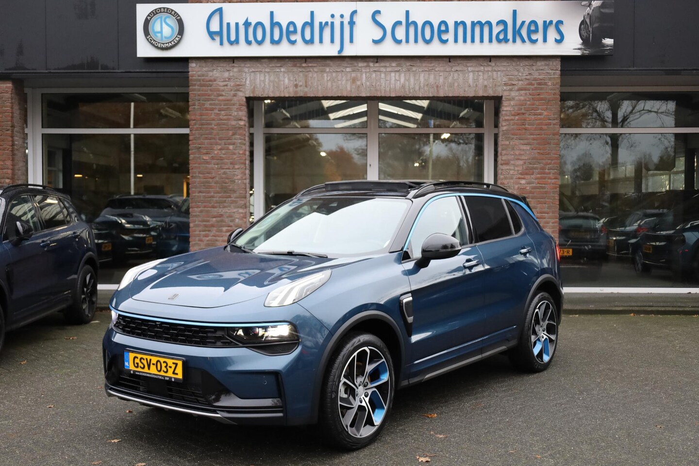 Lynk & Co 01 - 1.5 261PK! 360-CAMERA PANO/SCHUIF INFINITY DAB NAVI CARPLAY STOELVERWARMING ELEK.ACHTERKLE - AutoWereld.nl