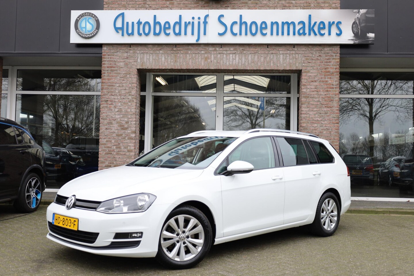 Volkswagen Golf Variant - 1.0 TSI Business Edition Connected CAMERA DAB CRUISE NAP 2xPDC CLIMA NAVI LMV - AutoWereld.nl