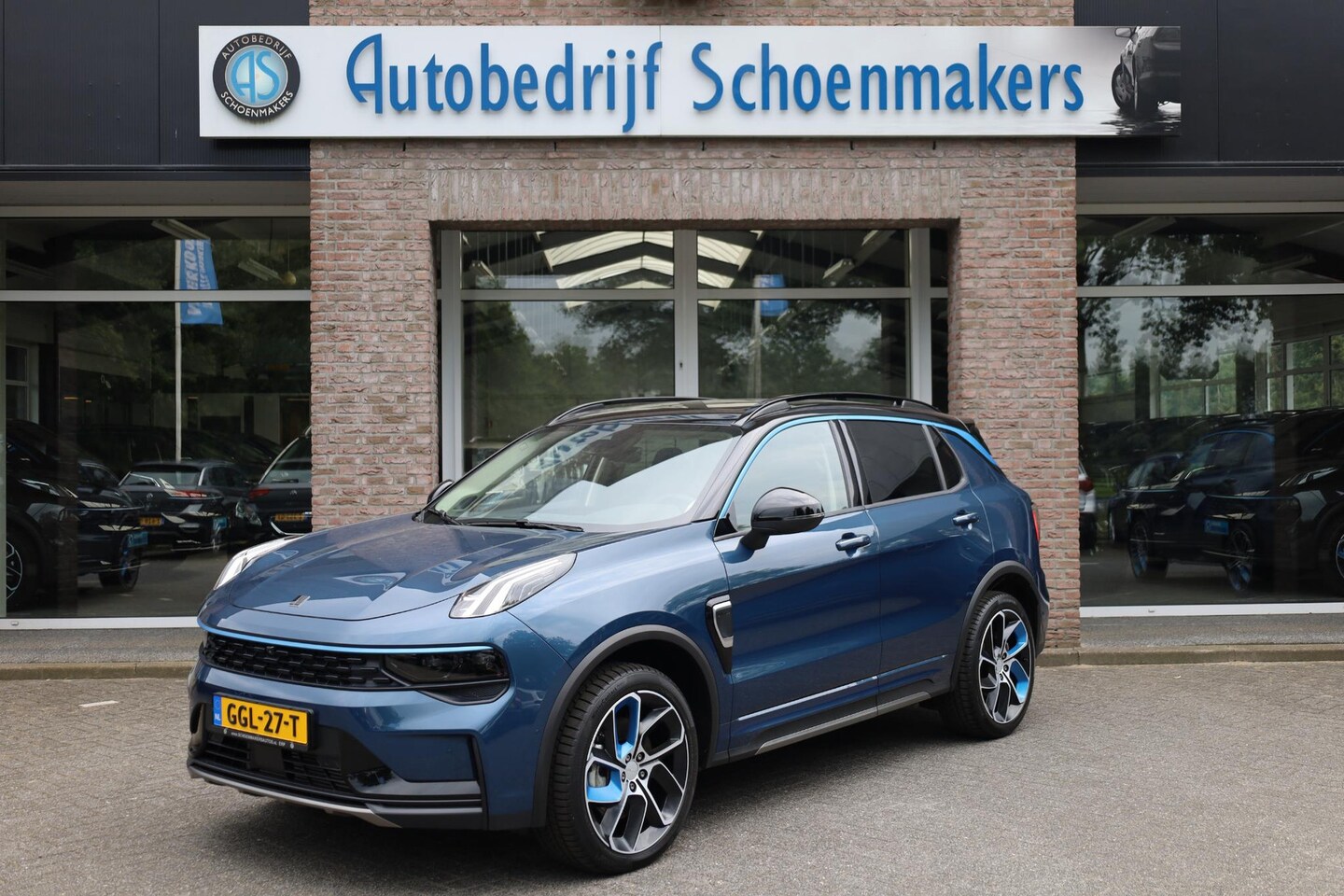 Lynk & Co 01 - 1.5 261PK! 360-CAMERA PANO/SCHUIF INFINITY DAB NAVI CARPLAY STOELVERWARMING ELEK.ACHTERKLE - AutoWereld.nl