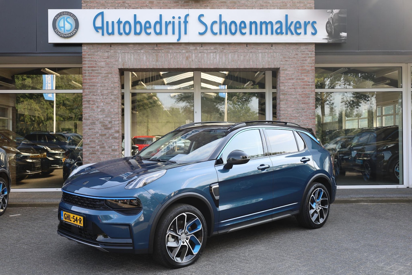 Lynk & Co 01 - 1.5 261PK! 360-CAMERA PANO/SCHUIF INFINITY DAB NAVI CARPLAY STOELVERWARMING ELEK.ACHTERKLE - AutoWereld.nl