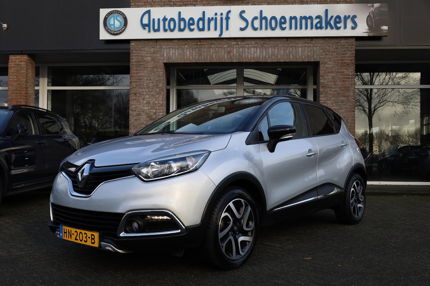 Renault Captur - 0.9 TCe Dynamique CAMERA NAVI PDC KEYLESS CRUISE CLIMA LMV NAP - AutoWereld.nl