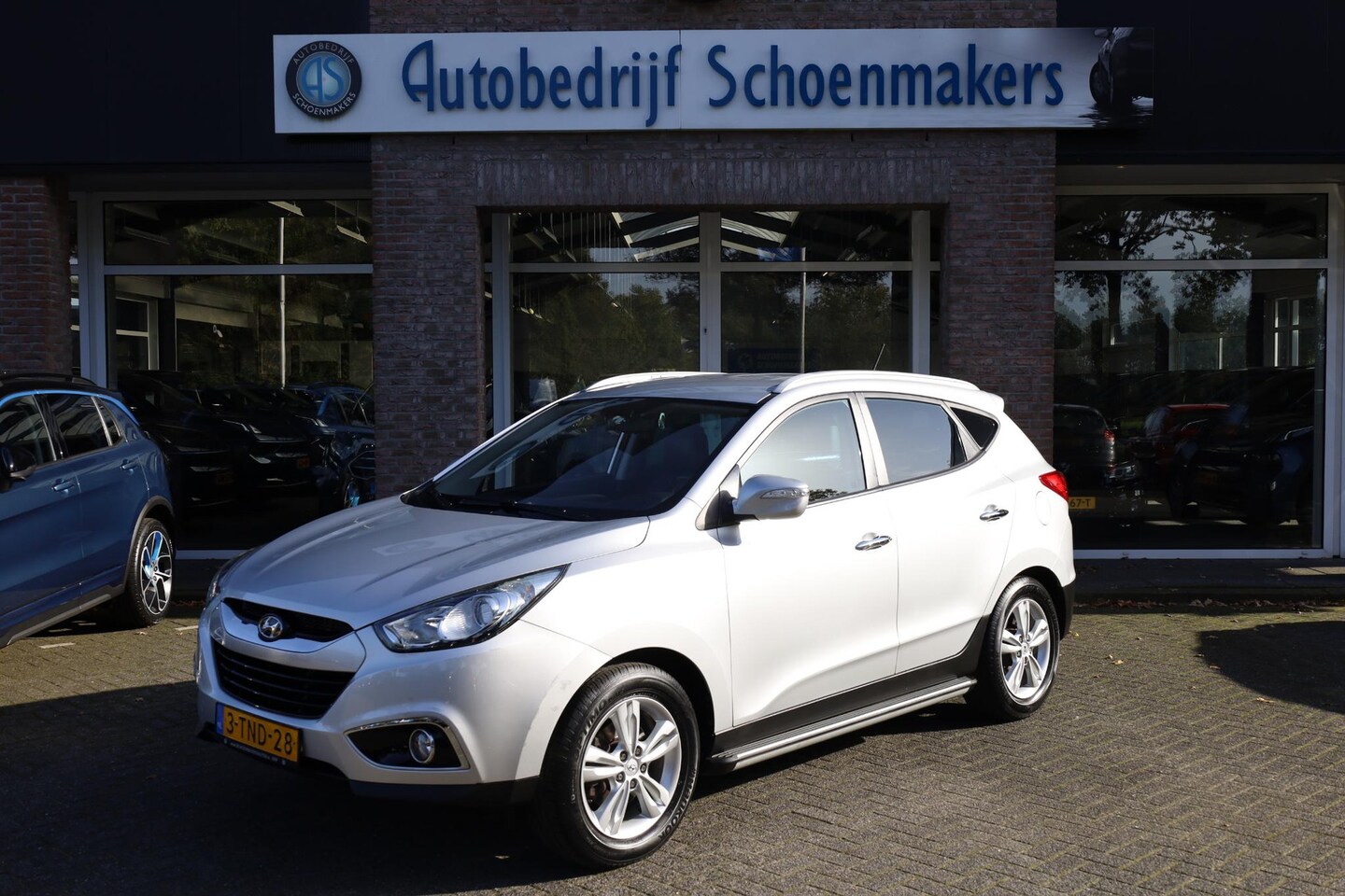 Hyundai ix35 - 1.6i GDI i-Magine CAMERA TREKHAAK NAVI STOELVERWARMING HALFLEDER DEALER-ONDERHOUDEN 2x-KEY - AutoWereld.nl