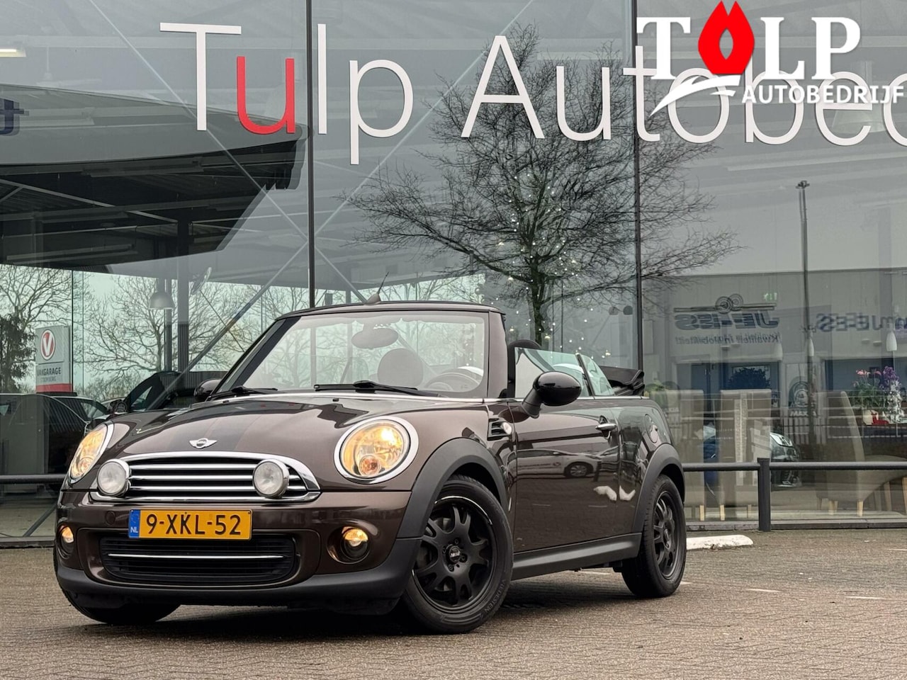 MINI Cabrio - 1.6 Cooper Cabrio bj 2011 Leder/Stof - AutoWereld.nl