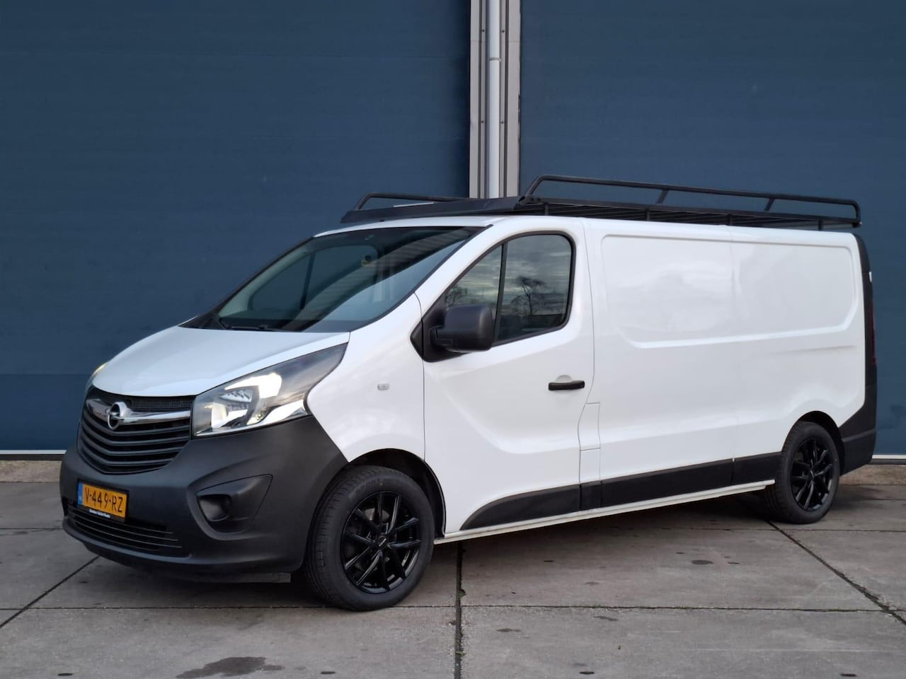 Opel Vivaro - 1.6 CDTI L2H1 Edition EcoFlex AIRCO / CRUISE CONTROLE / IMPERIAL / TREKHAAK / EURO 6 / KAS - AutoWereld.nl