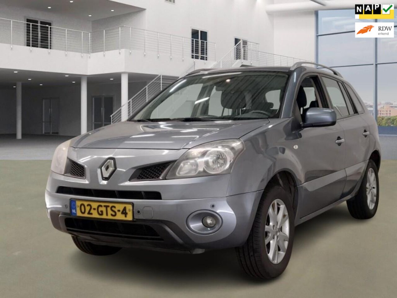 Renault Koleos - 2.5 Dynamique Pack/NAVI/PDC/BLUETHOOT/TREKHAAK/DEALERONDERHOUDEN/ - AutoWereld.nl