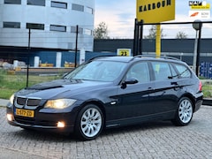 BMW 3-serie Touring - 325xi/TOPSTAAT/ZEER NETJES /RIJD ALS NIEUW