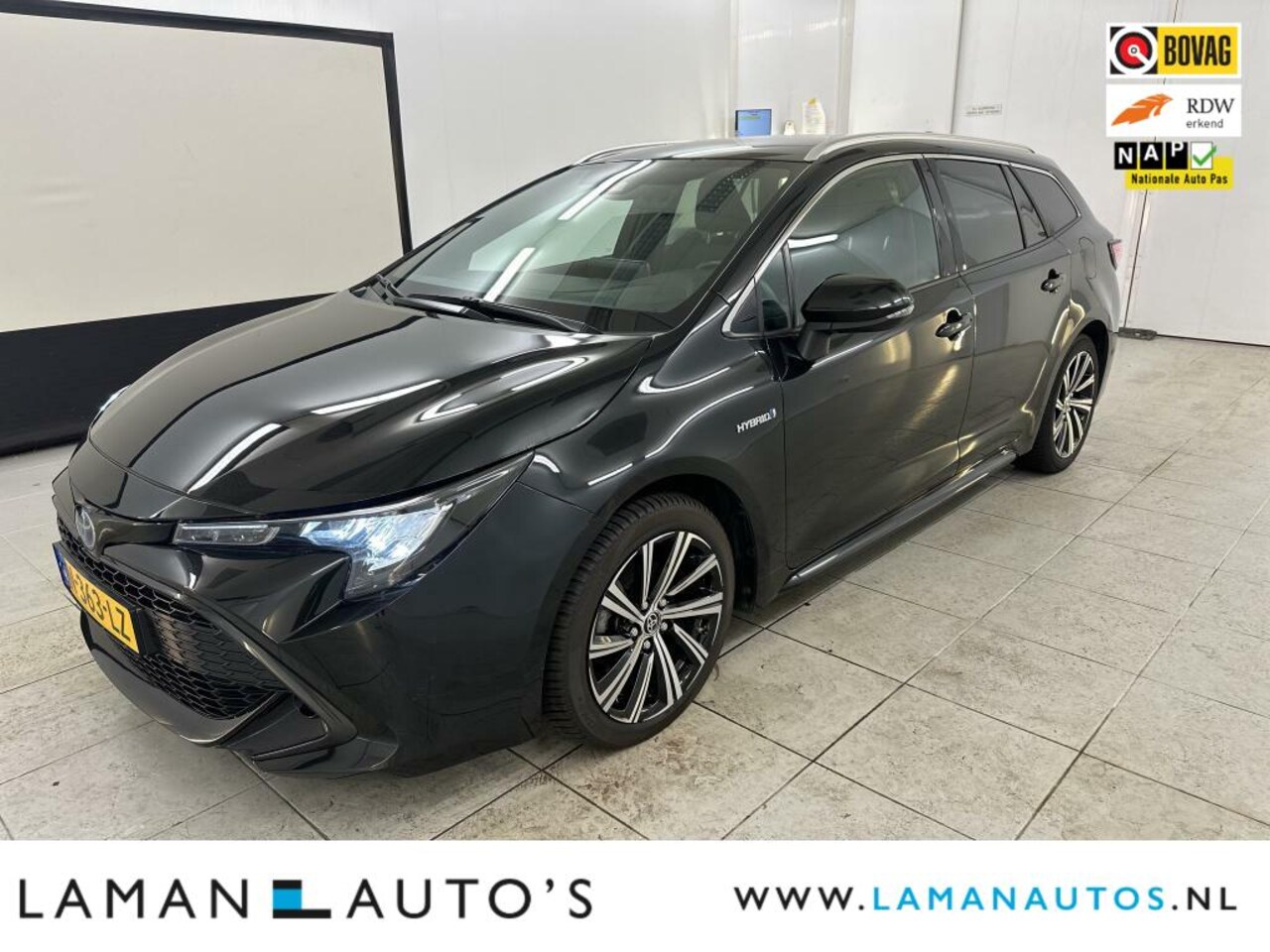 Toyota Corolla Touring Sports - 1.8 122pk Hybrid Dynamic | CarPlay ECC Navi LED 17" LMV Metallic ACC | Hybrid Voorschoten - AutoWereld.nl