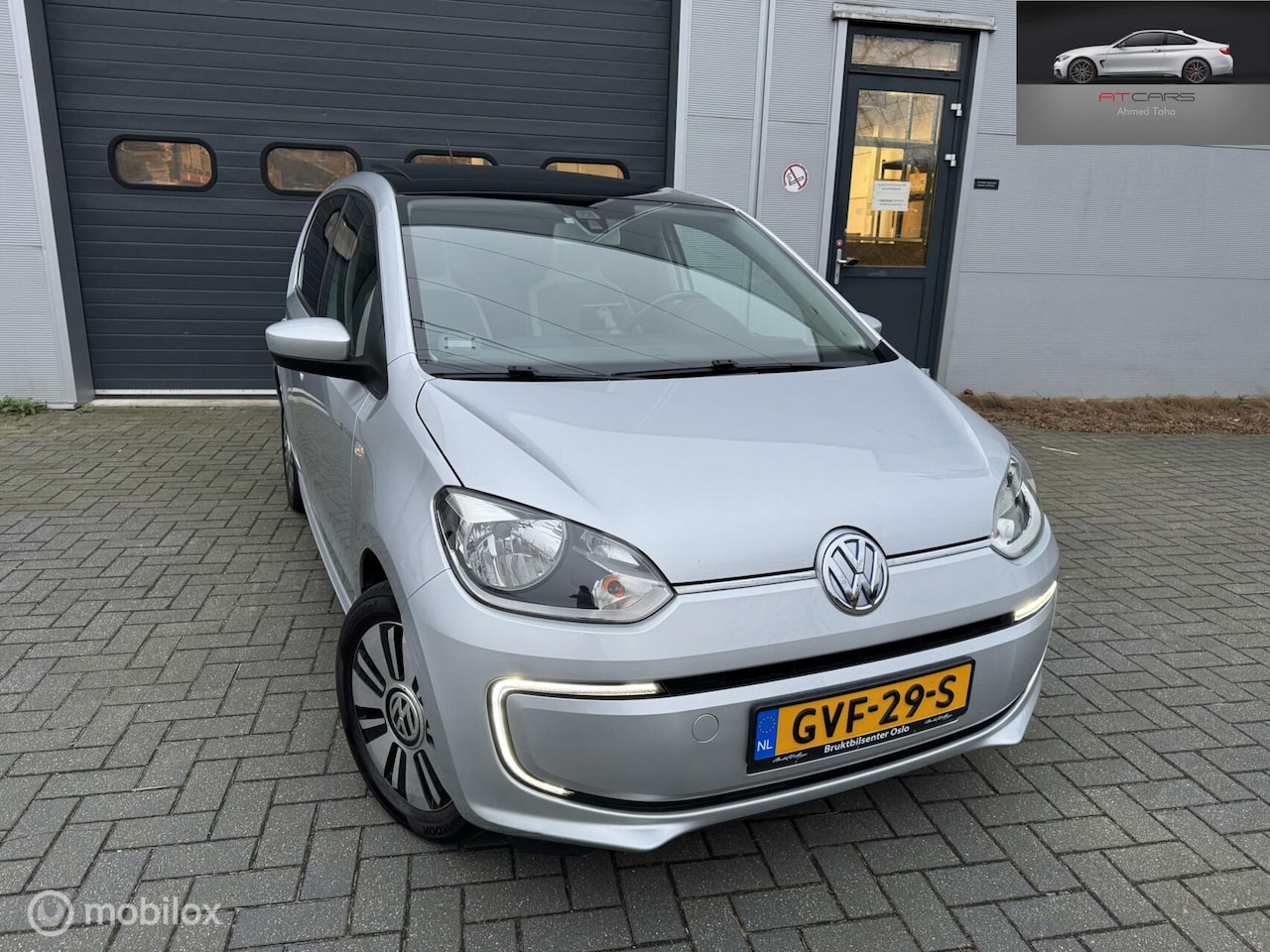 Volkswagen e-Up! - e-Up|Panorama| stoelverwarming - AutoWereld.nl