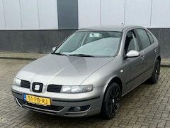 Seat Leon - 1.6-16V Executive